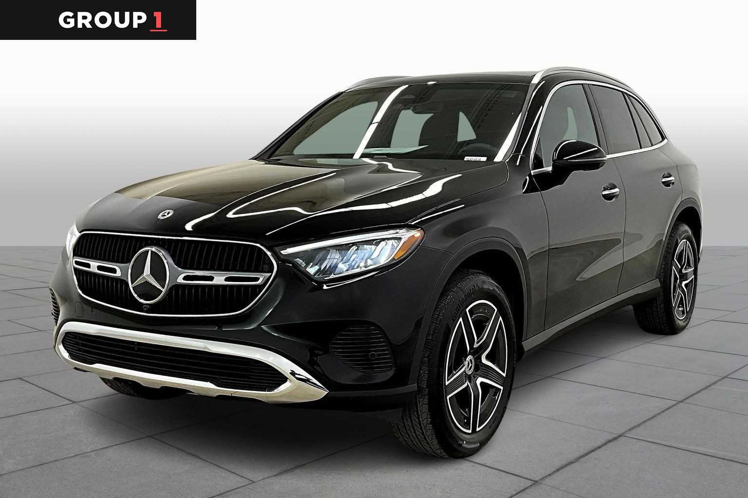 2026 Mercedes-Benz GLC Base's photo