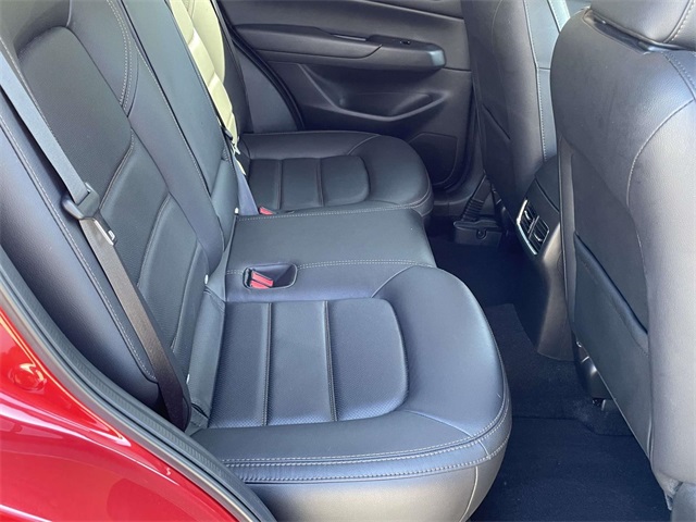 2023 Mazda CX-5 2.5 S Preferred photo 14