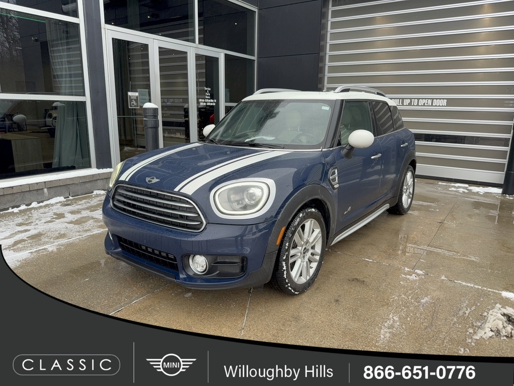 2018 MINI Countryman Base's photo