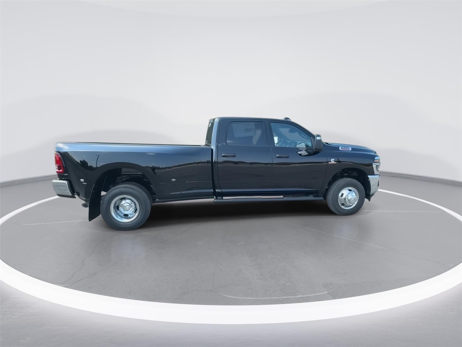 2026 Ram 3500 Tradesman photo 9