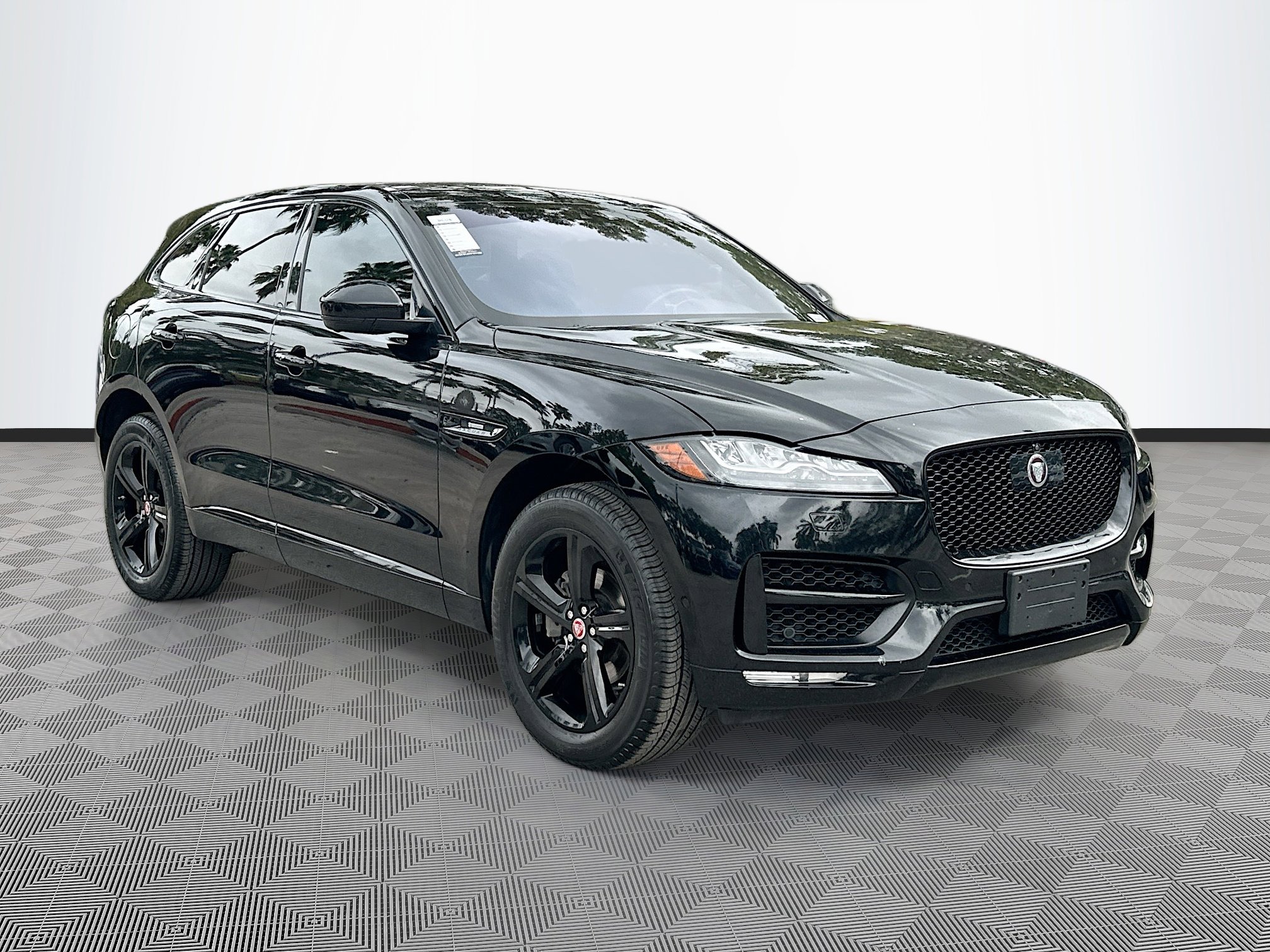 2020 Jaguar F-Pace R-Sport