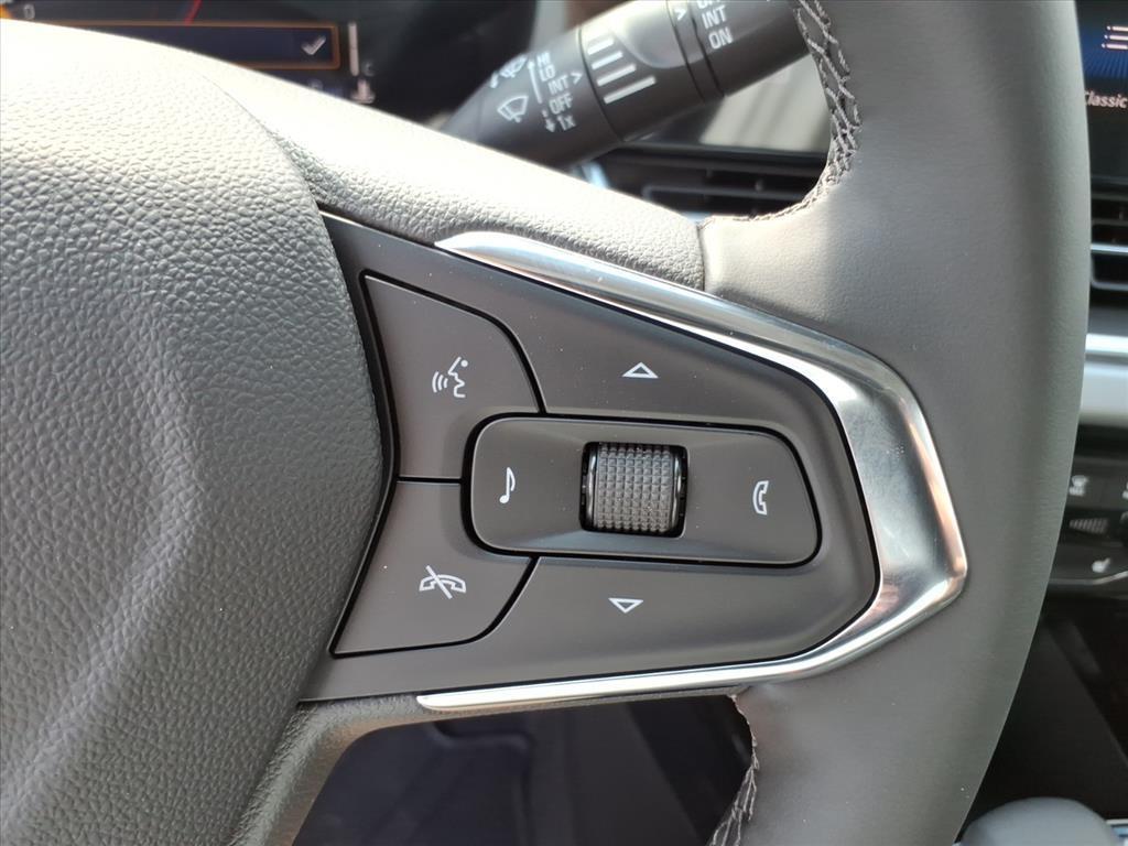 2026 Chevrolet Trax LT photo 20