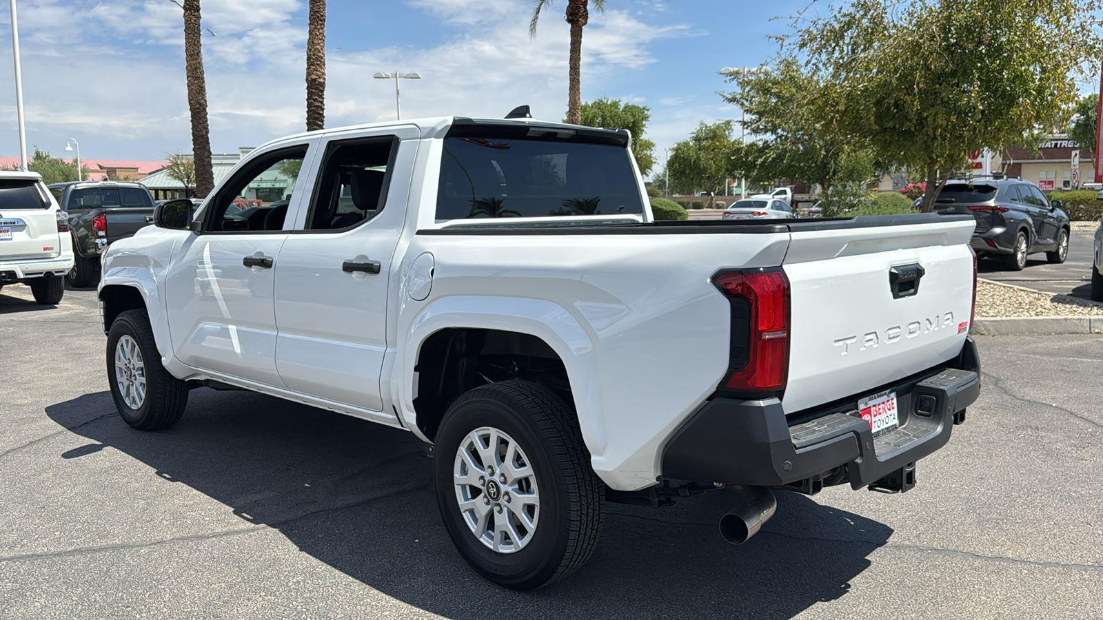 2025 Toyota Tacoma SR photo 5