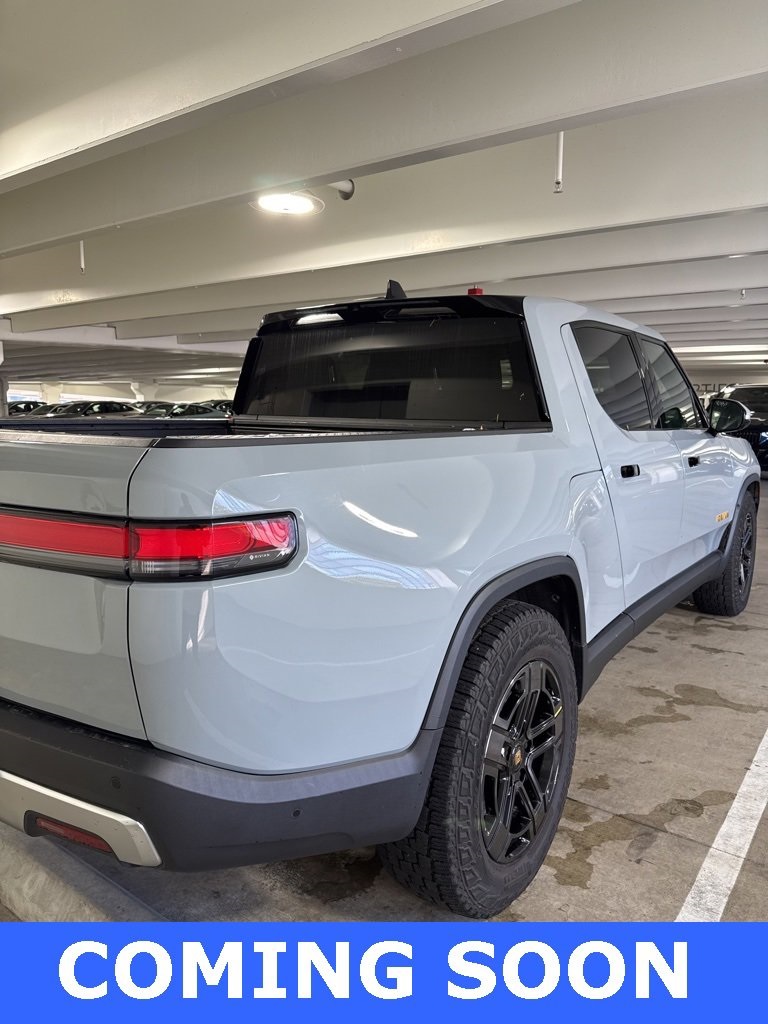 2022 Rivian R1T Adventure photo 3