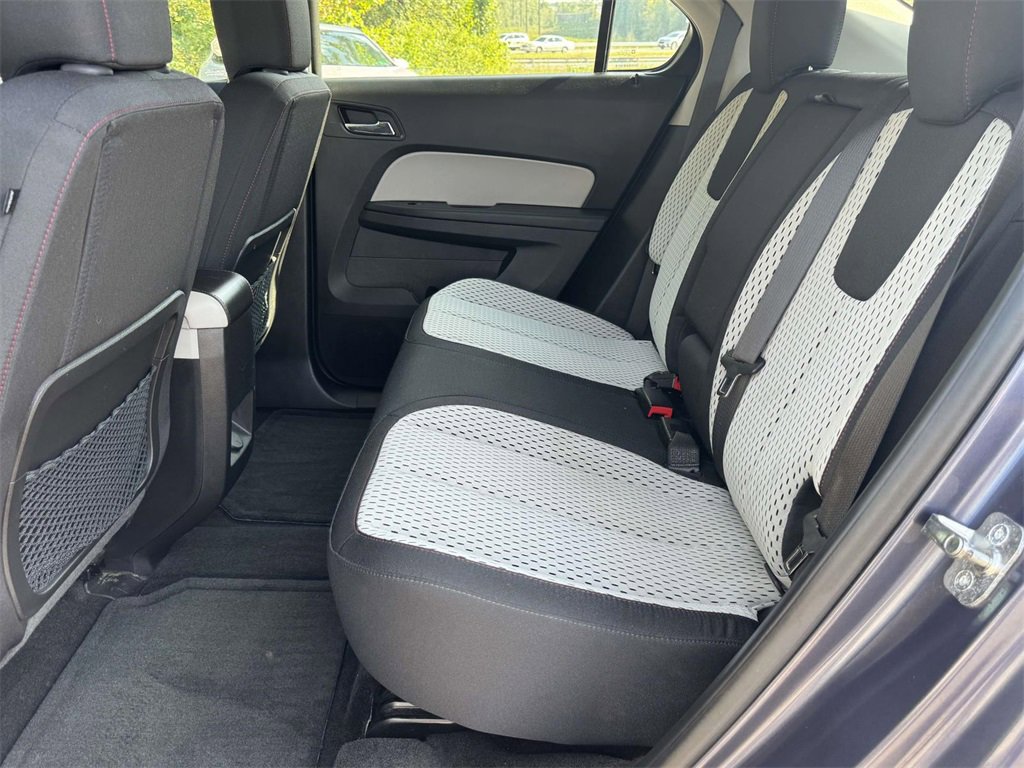 2014 Chevrolet Equinox LS photo 3