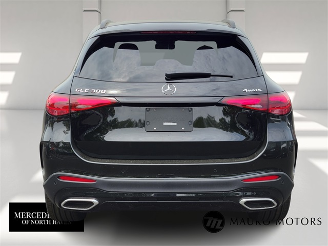 2025 Mercedes Benz GLC 300 4MATIC photo 4