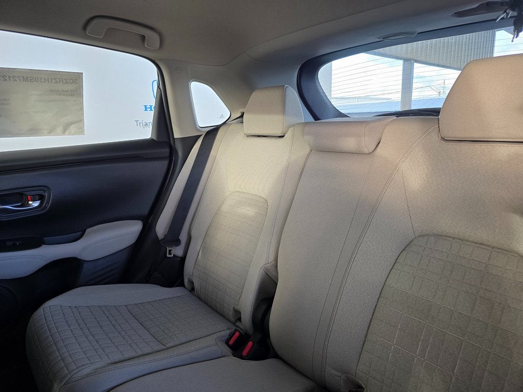 2025 Honda HR-V LX photo 14