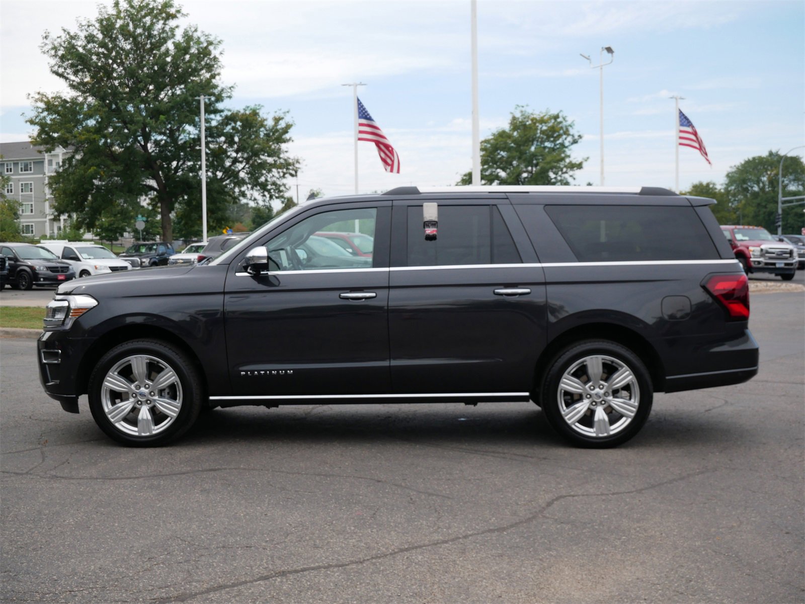 Used 2024 Ford Expedition Platinum with VIN 1FMJK1M80REA23374 for sale in White Bear Lake, Minnesota