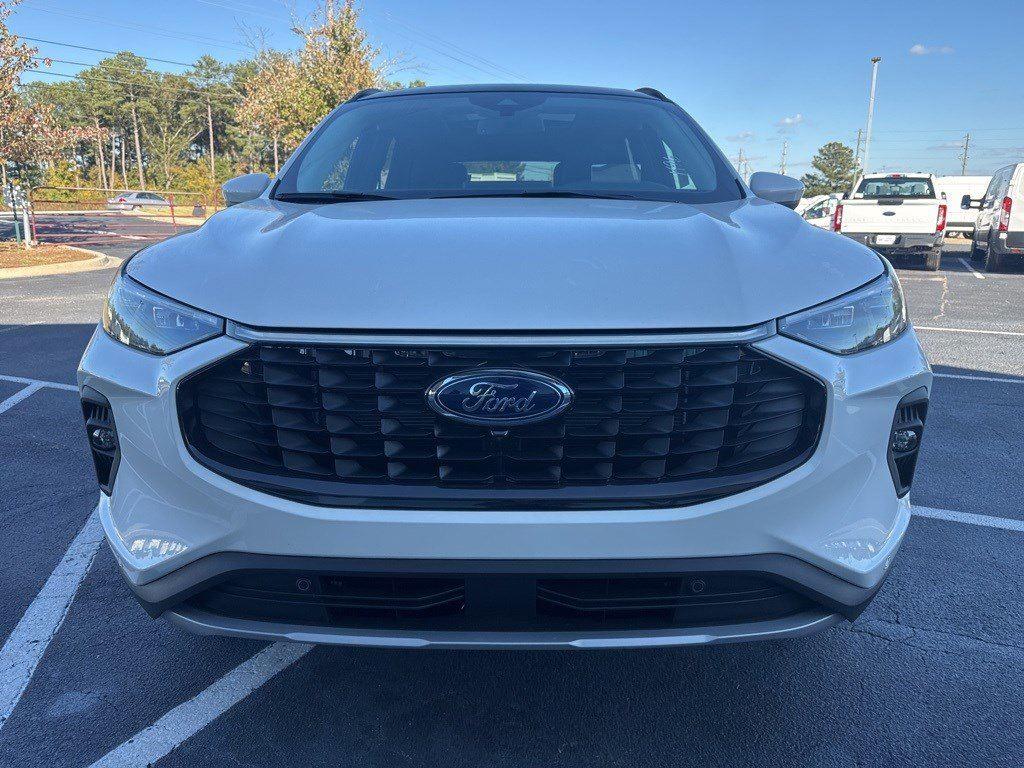 2025 Ford Escape Plug-In Hybrid photo 18
