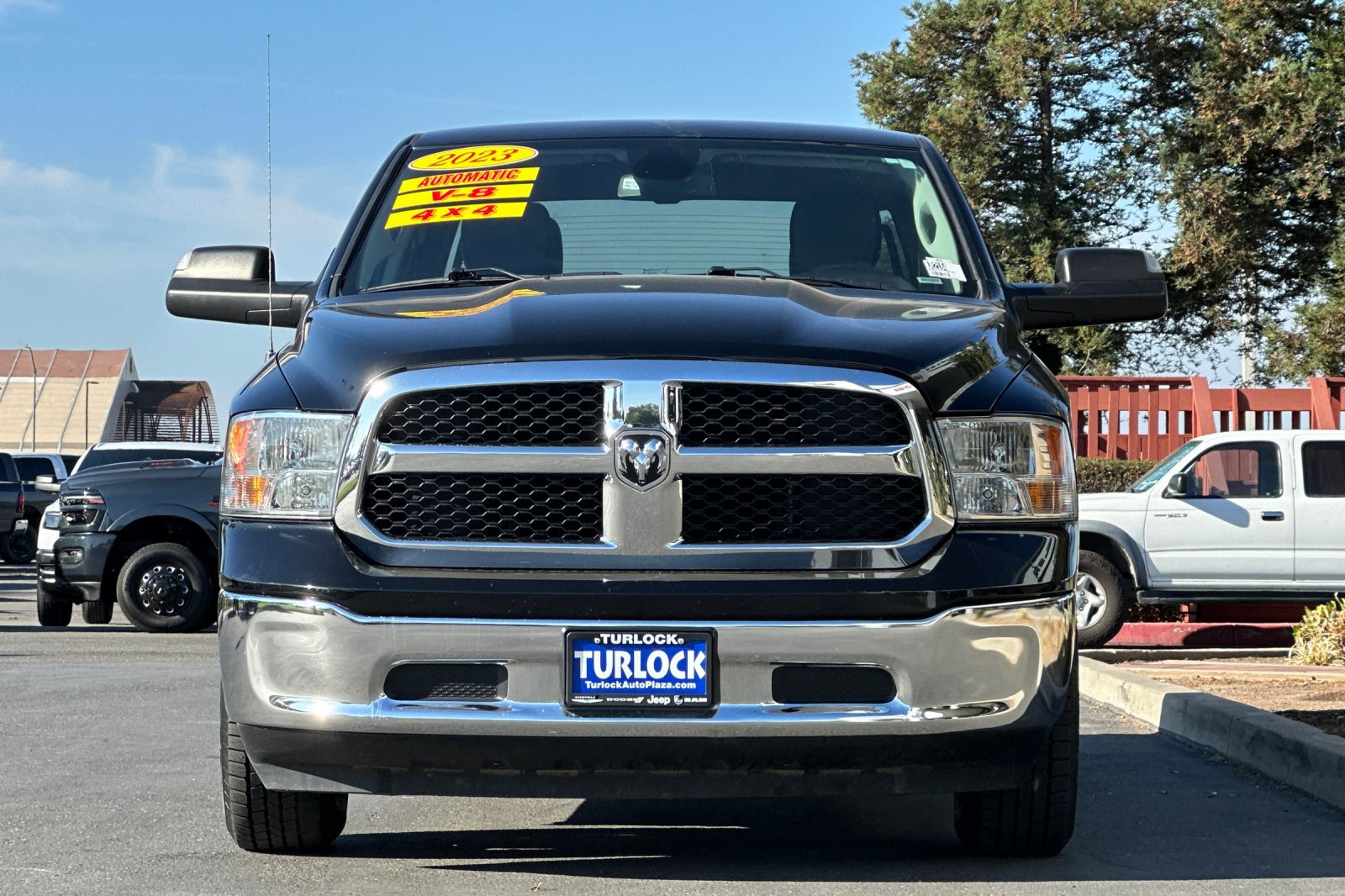 2023 Ram 1500 Classic SLT photo 9