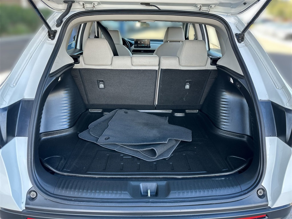 2023 Honda HR-V LX photo 33