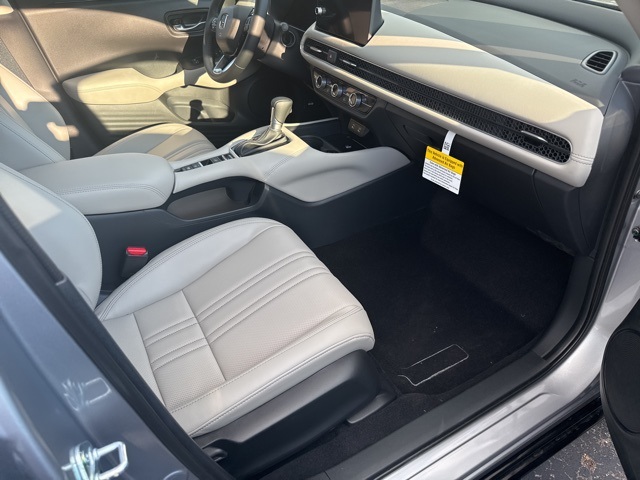 2026 Honda HR-V EX-L photo 11