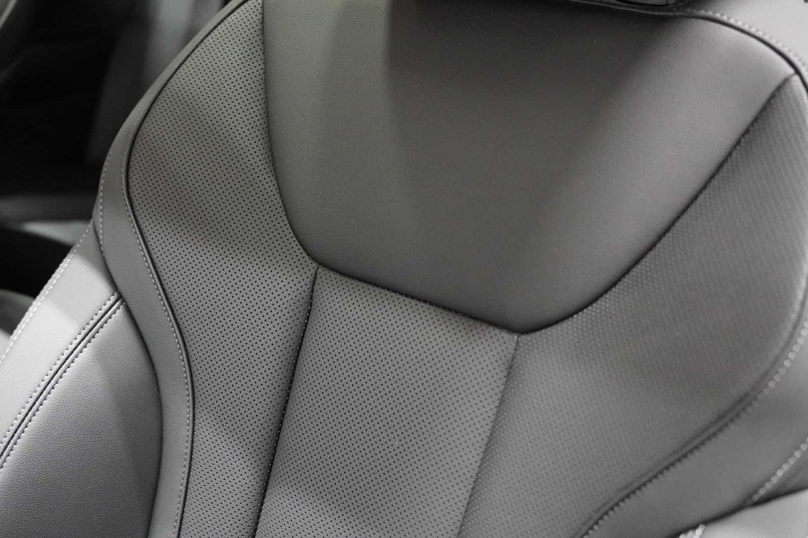 2025 Bmw 230i photo 11