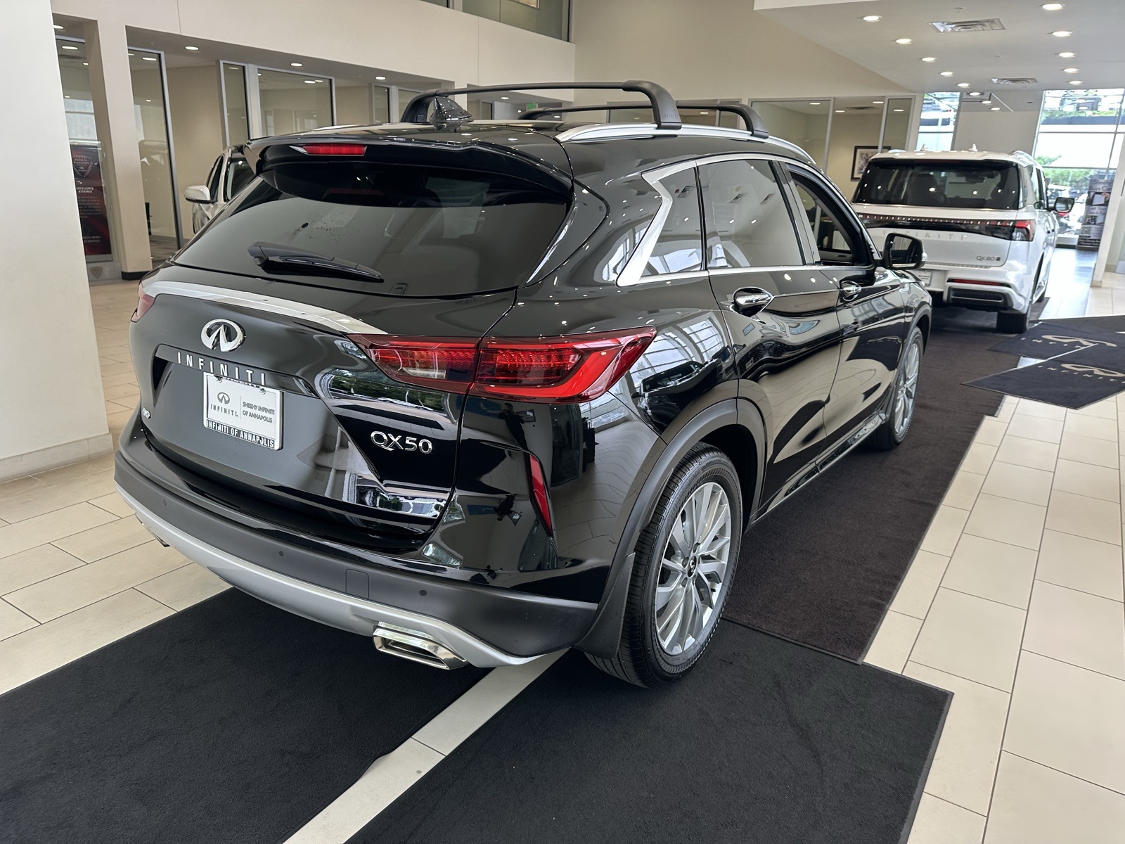 2025 Infiniti QX50 Luxe AWD photo 6