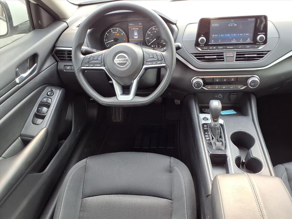 2022 Nissan Altima 2.5 S photo 3