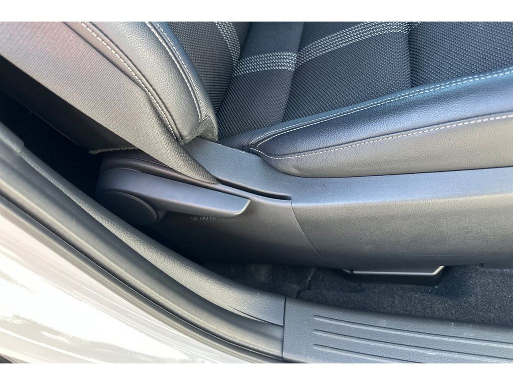 2023 Mazda CX-50 2.5 Select photo 38