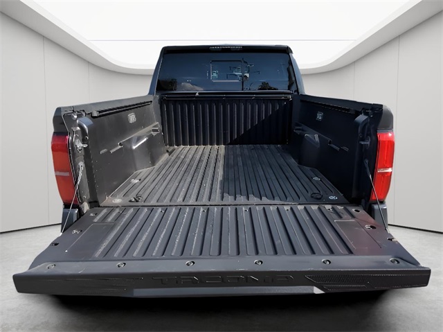 2024 Toyota Tacoma SR5 photo 8