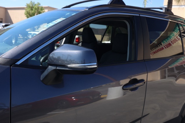 2024 Toyota RAV4 XLE photo 8