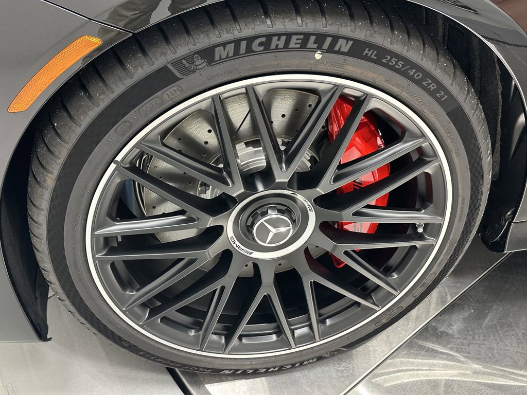 2026 Mercedes Benz S AMG 63 e 4MATIC photo 14