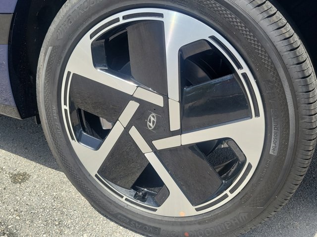 2026 Hyundai Ioniq photo 5