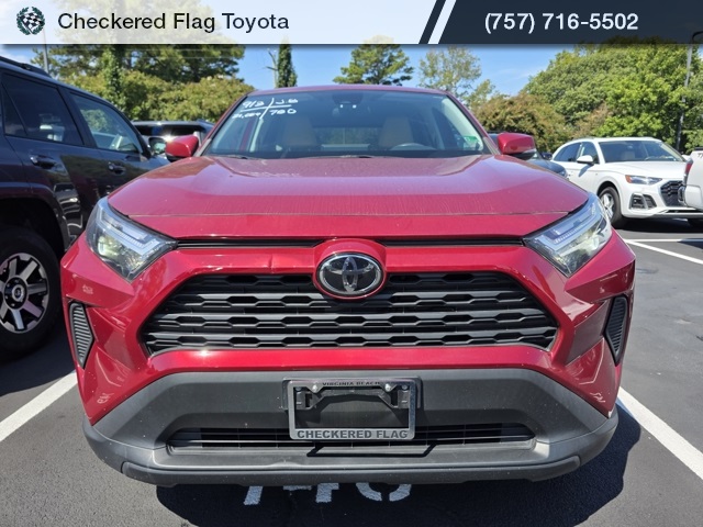 2023 Toyota RAV4 LE photo 2