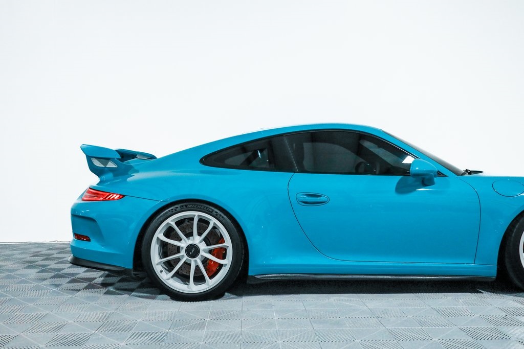 2015 Porsche 911 GT3 photo 2