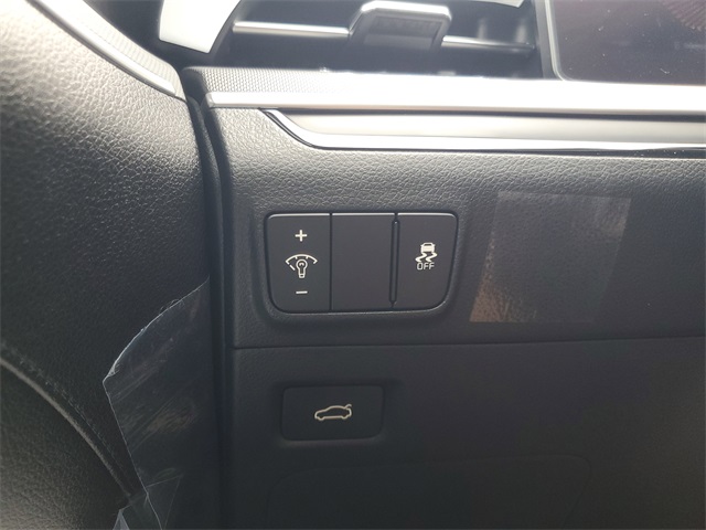 2026 Kia K5 LXS photo 25