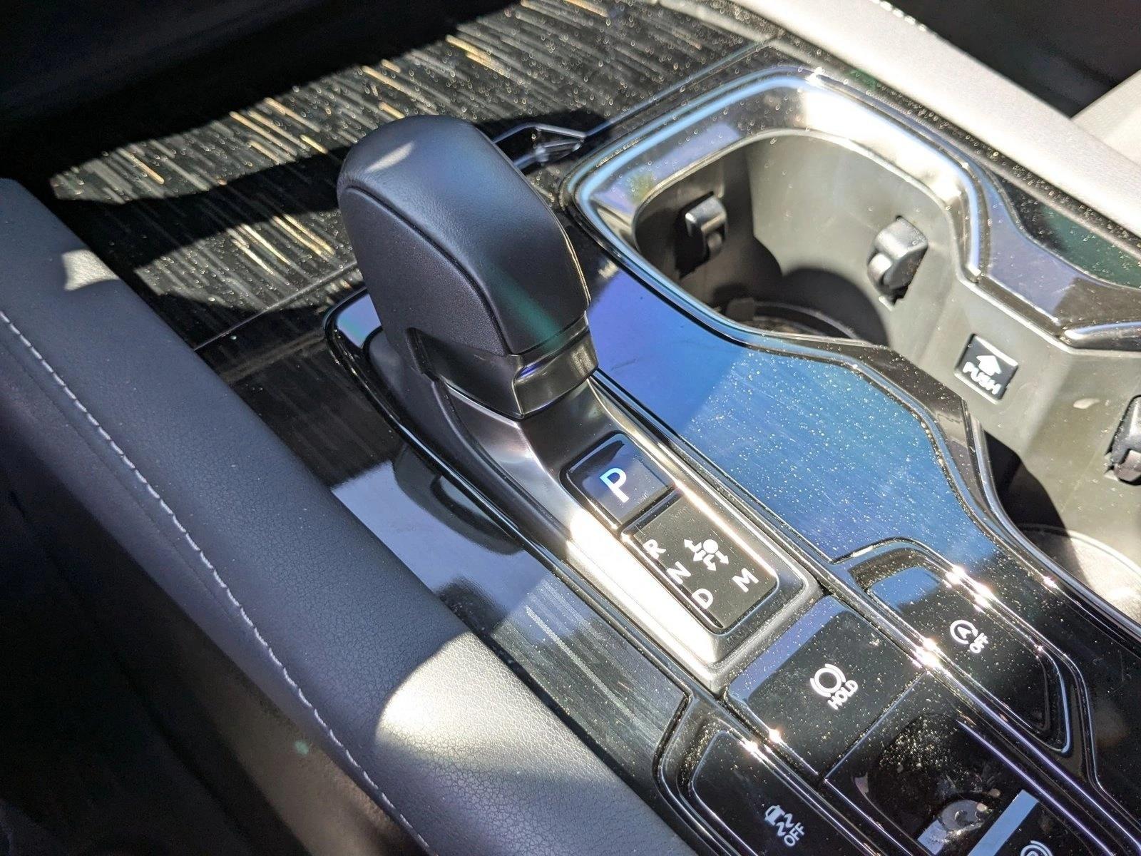 2024 Lexus RX 350 photo 12