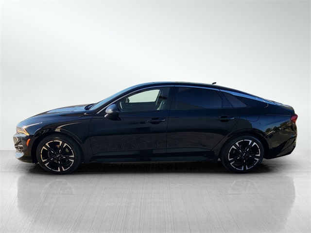 2022 Kia K5 GT-Line photo 8