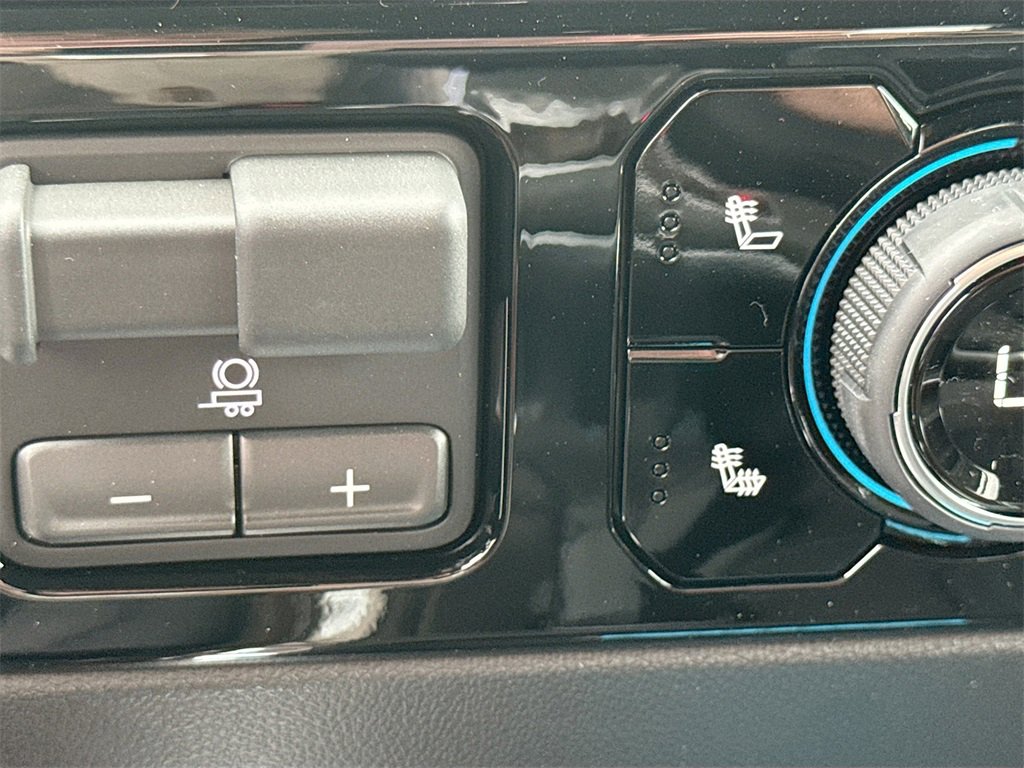 2026 Chevrolet Silverado 1500 LT photo 21