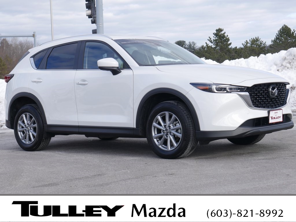 2023 Mazda CX-5 S Preferred package's photo