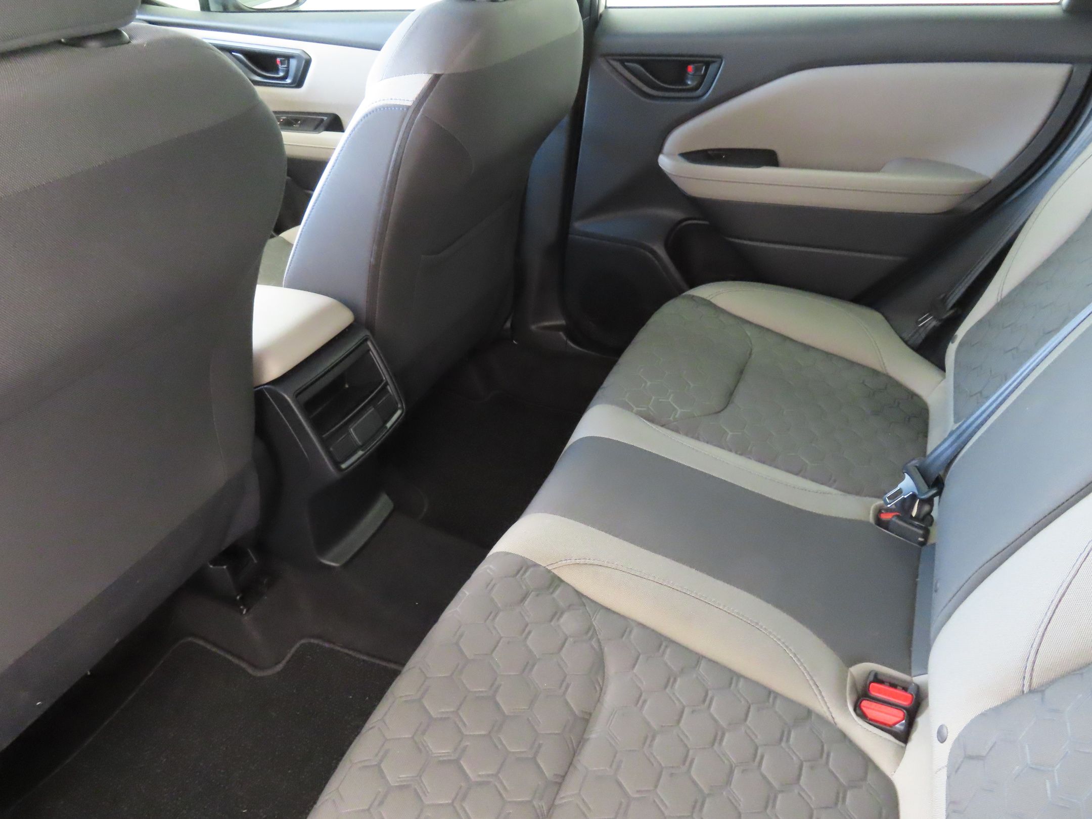 2025 Subaru Forester Base photo 20
