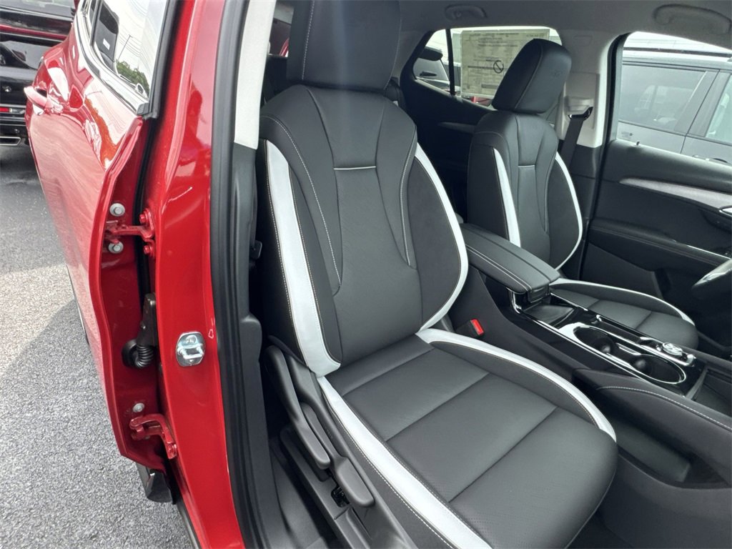 2025 Buick Envision Sport Touring photo 29