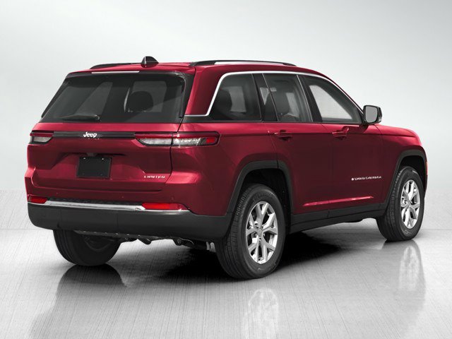 2025 Jeep Grand Cherokee Limited photo 2