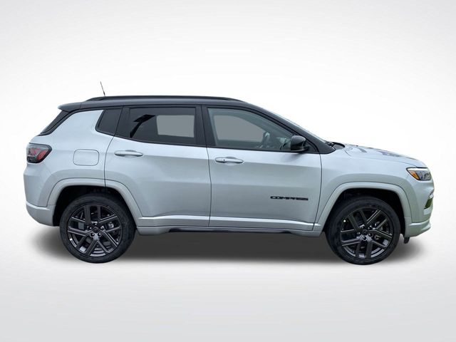 2025 Jeep Compass Limited photo 2