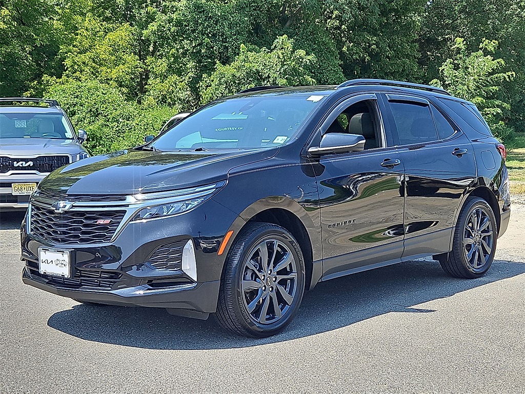 2022 Chevrolet Equinox RS photo 3