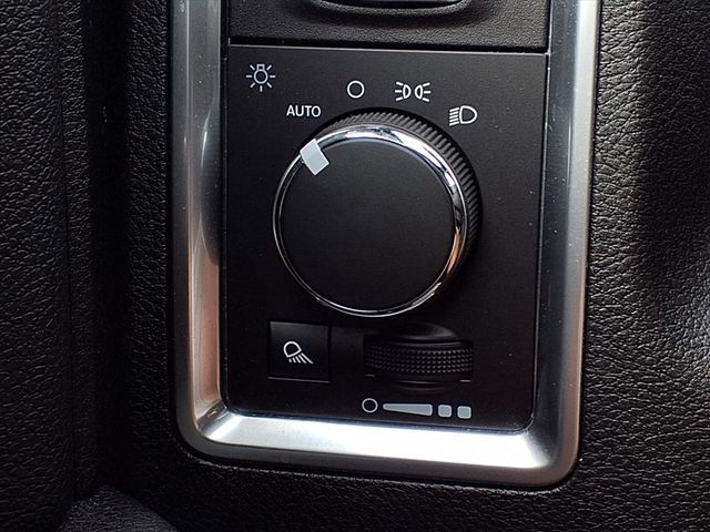 2021 Ram 1500 Classic Warlock photo 20