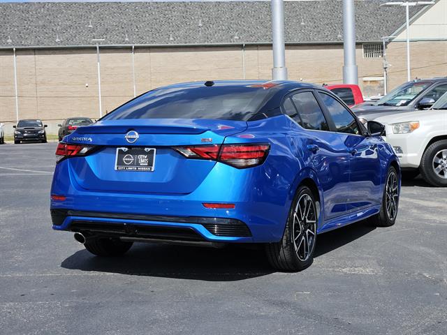 2024 Nissan Sentra SR photo 3
