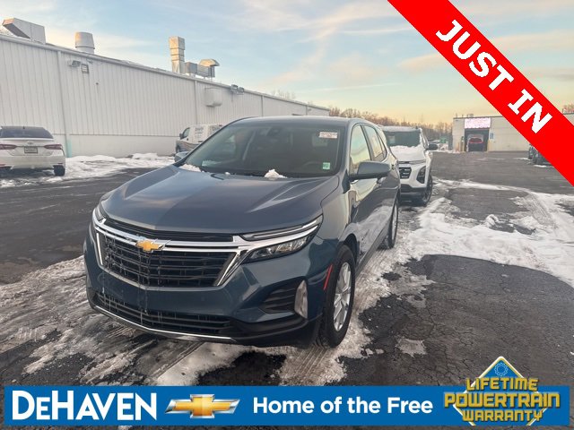 2024 Chevrolet Equinox LT's photo