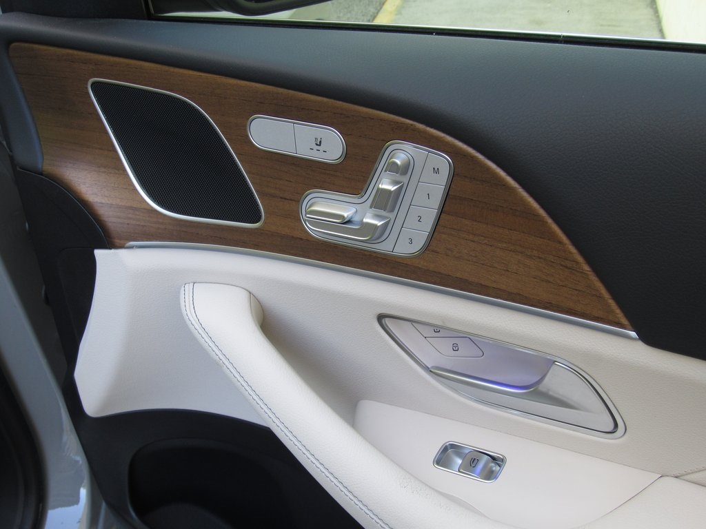 2024 Mercedes Benz GLE 350 4MATIC photo 16