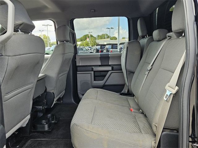 2017 Ford F-150 XLT photo 12