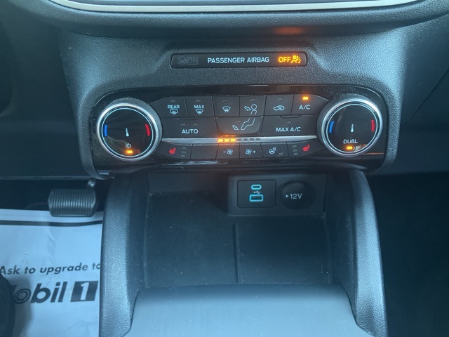 2022 Ford Escape SEL photo 29