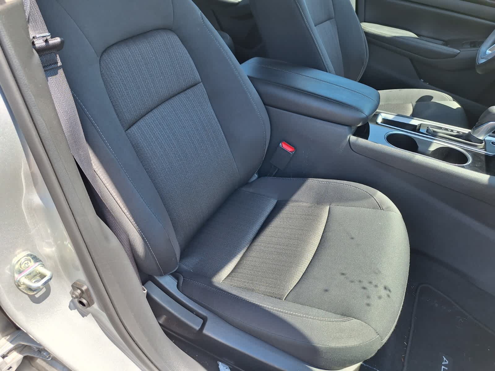 2024 Nissan Altima 2.5 SV photo 25
