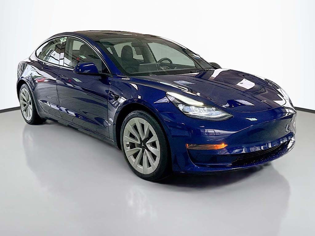 2022 Tesla Model 3 photo 2