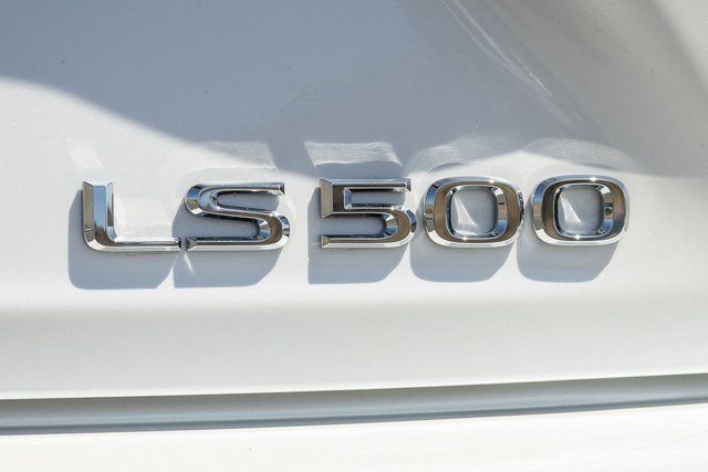 2024 Lexus LS 500 photo 6