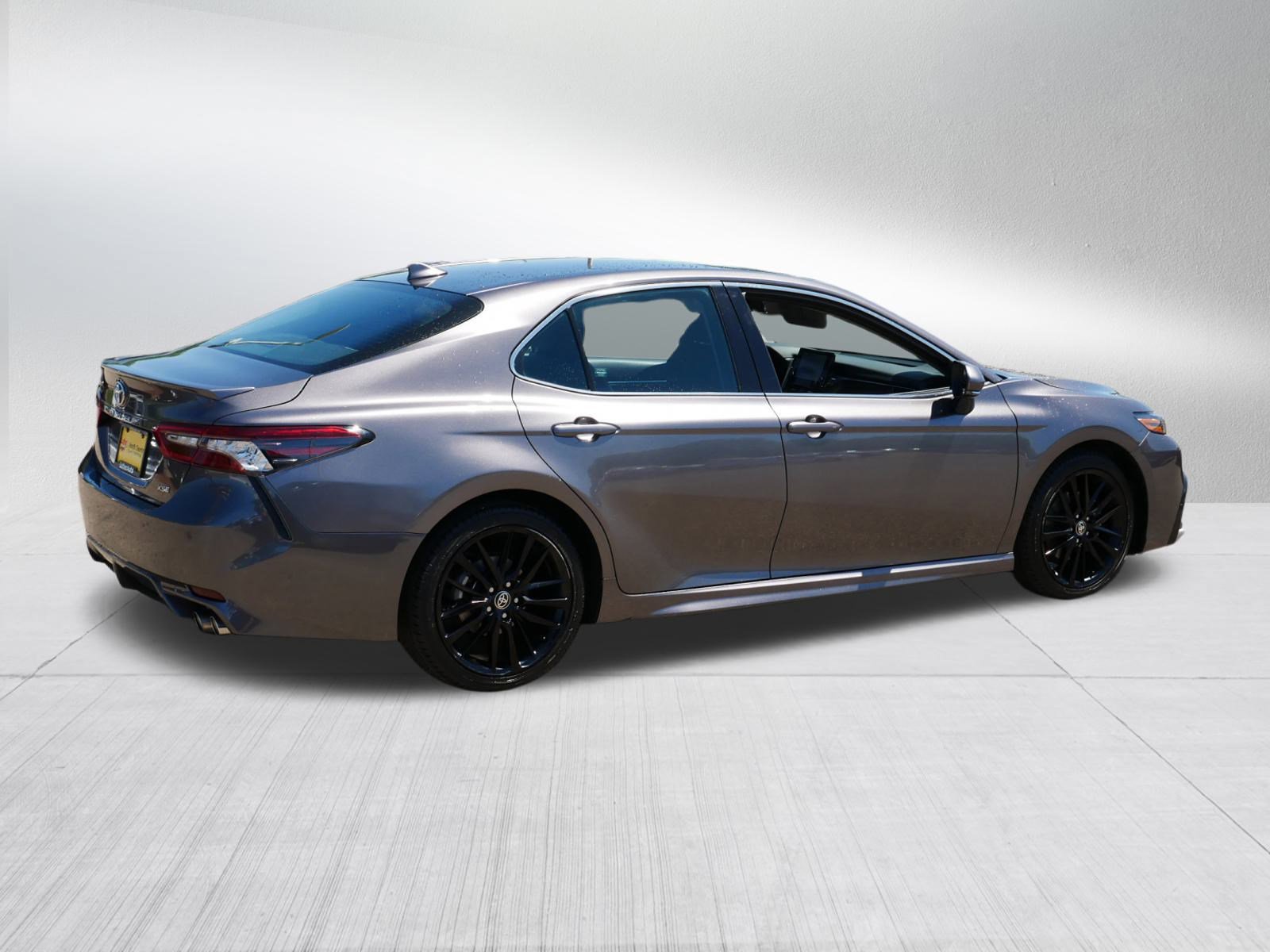 2023 Toyota Camry XSE photo 7