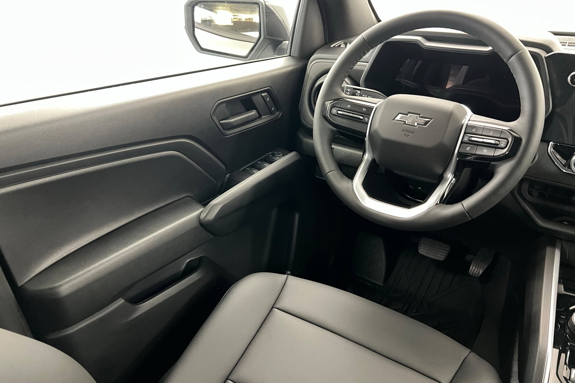 2026 Chevrolet Colorado Trail Boss photo 11