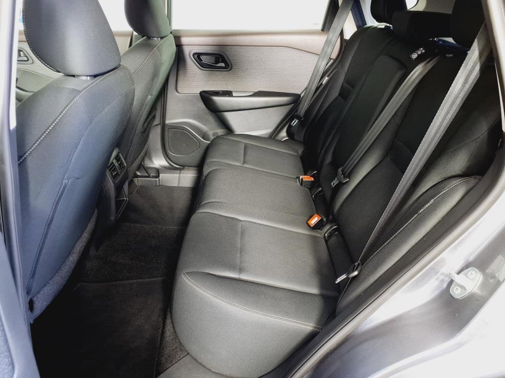 2023 Nissan Rogue S photo 15