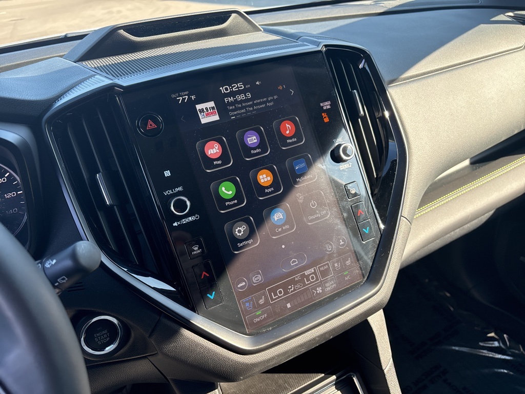 2025 Subaru Ascent Onyx Edition Touring photo 17