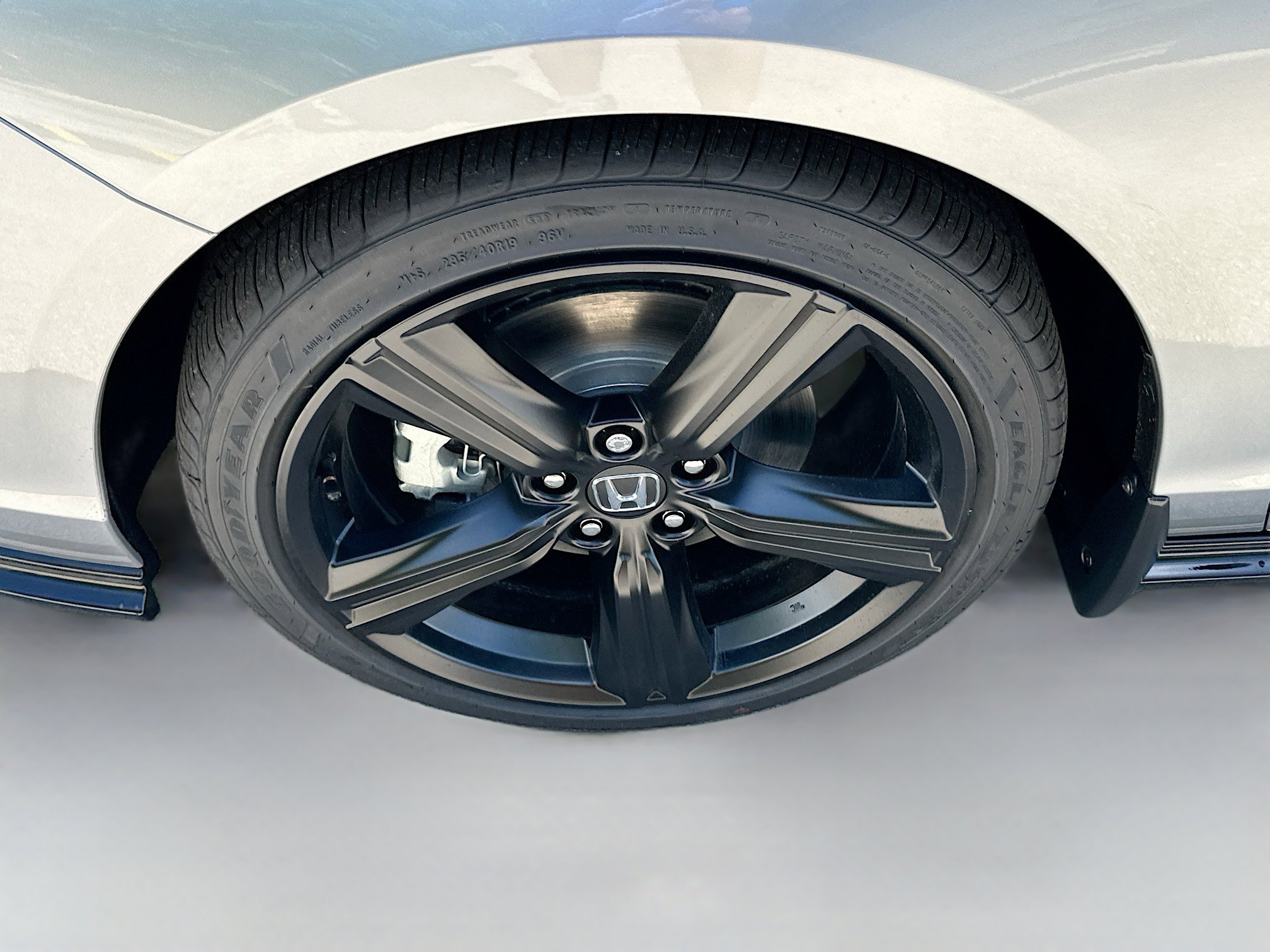 2025 Honda Accord Hybrid Sport-L photo 23